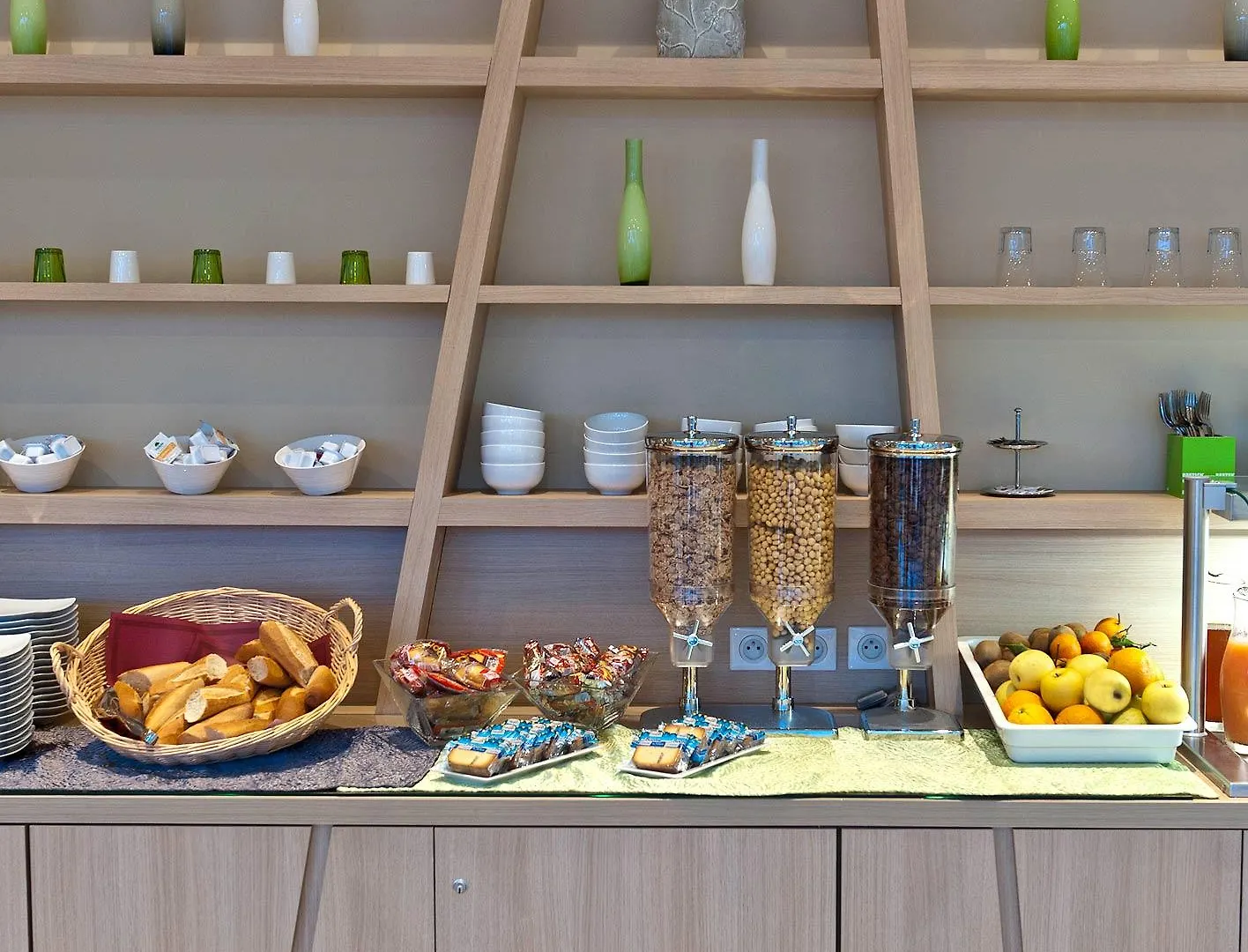 Zenitude Hotel Residences Marseille Saint-Charles 3*,  Frankrig