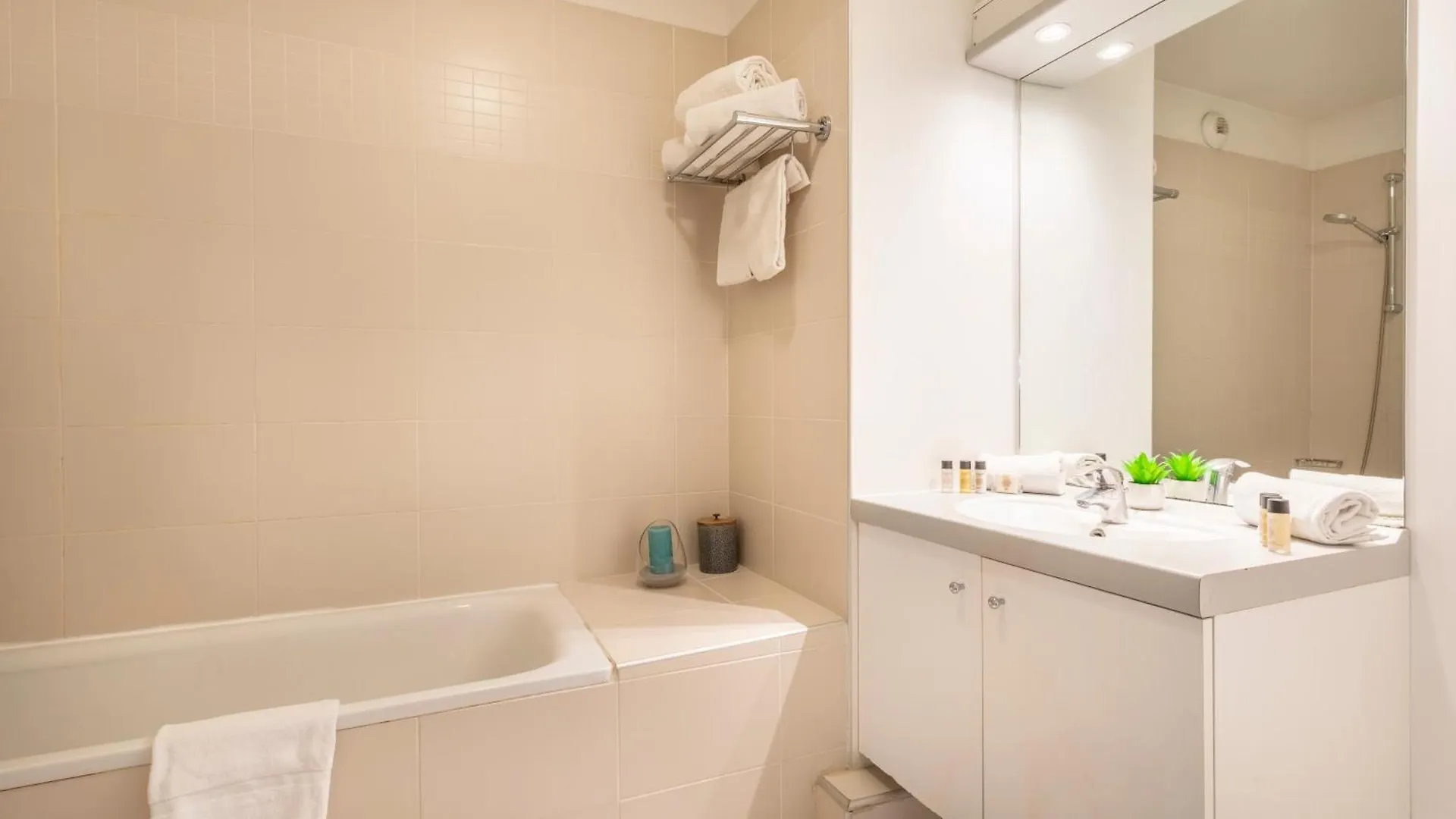 *** Lejlighedshotel Zenitude Hotel Residences Marseille Saint-Charles Frankrig
